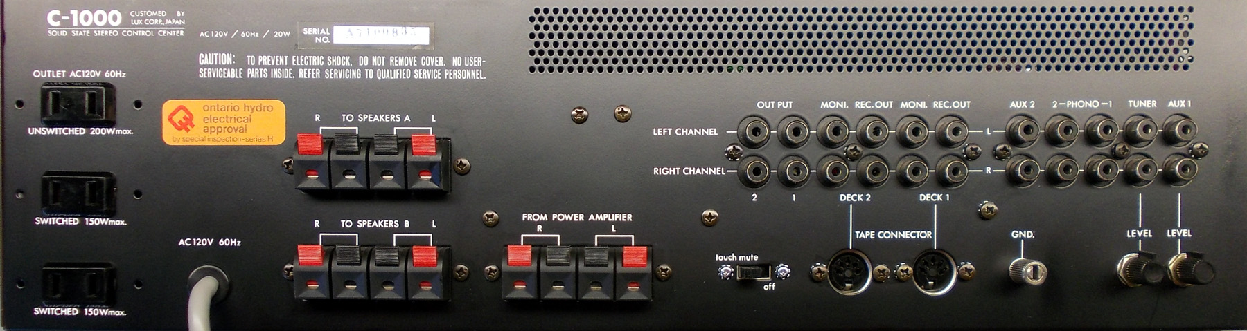 Luxman C1000 Rückseite mit Anschlüssen Luxman C1000 back rückseite anschlüsse connections