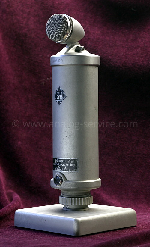 Neumann CMV3 mit Kapsel CM5a und Tischständer Ela J78a