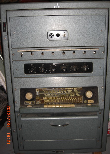 Siemens&Halske 6 S ELA 5901. Verstärkergestell / Geräteträger / Rack. Röhrenverstärker / Mikrofonverstärker / Röhrenradio / Plattenspieler Siemens&Halske 6 S ELA 5901